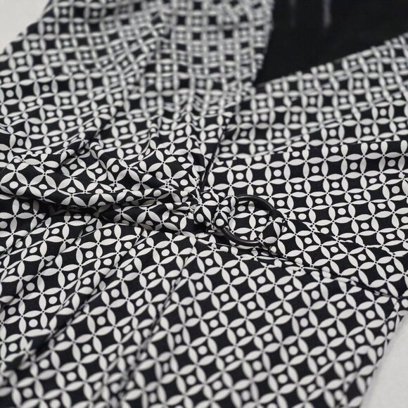 Robert Louis Black & White Wrap Dress – Geometric Print, Stretch – Size M - Picture 11 of 13